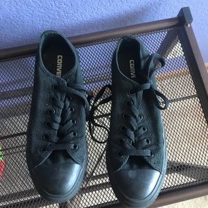 Black converse